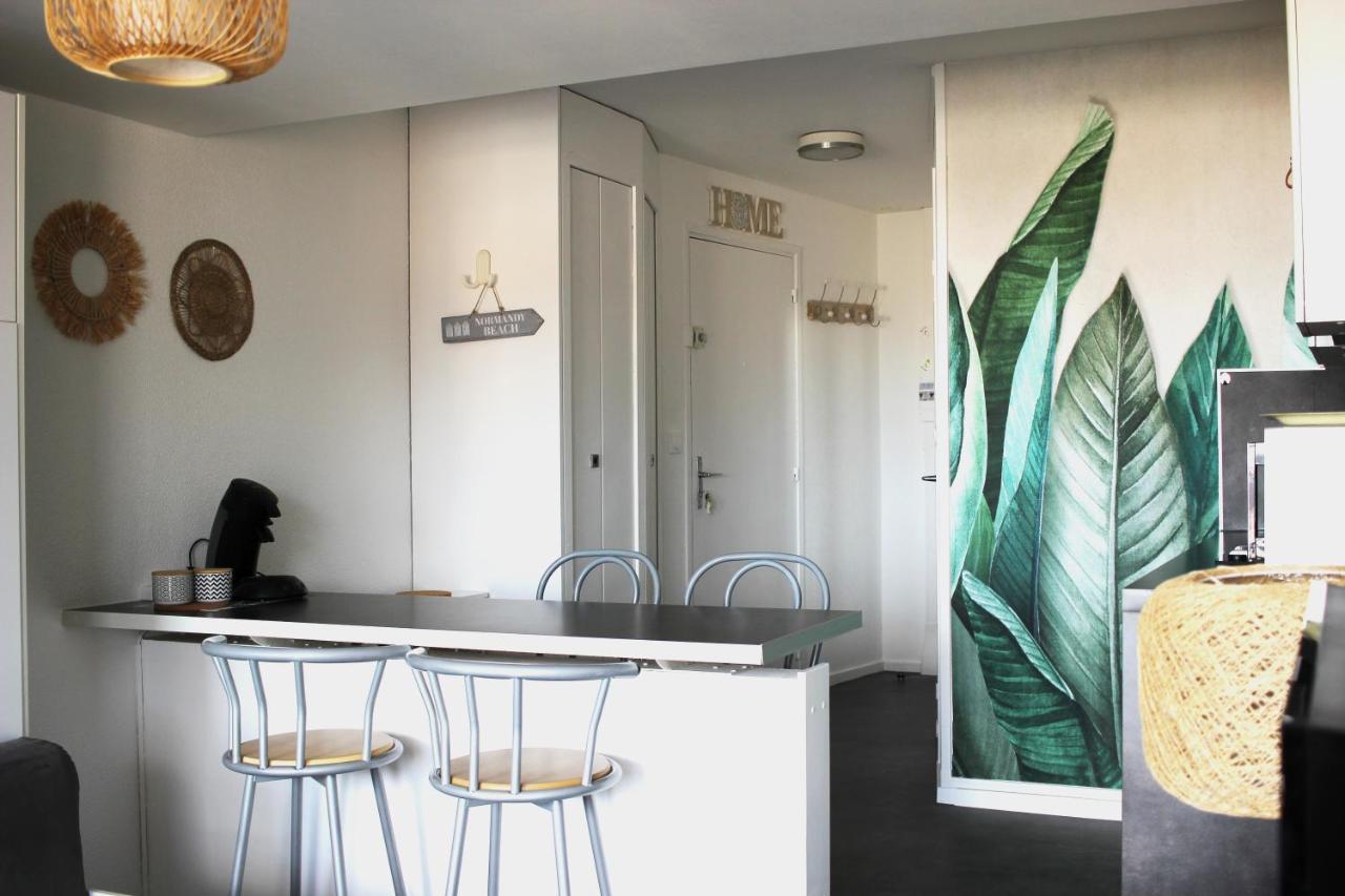 Les Palmes Port Deauville Apartment Bagian luar foto