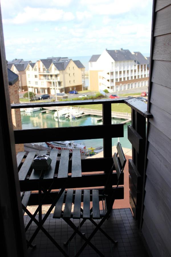 Les Palmes Port Deauville Apartment Bagian luar foto